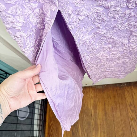 12th Tribe Ingrid Purple 3D Textured Floral Maxi Dress NEW Size Small S Flirty - Picture 13 of 15